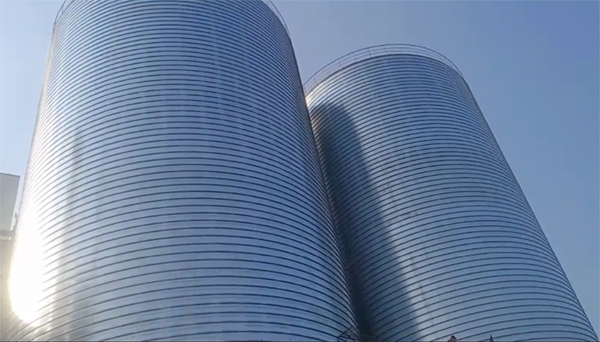 易门2座混凝土高架卷板仓